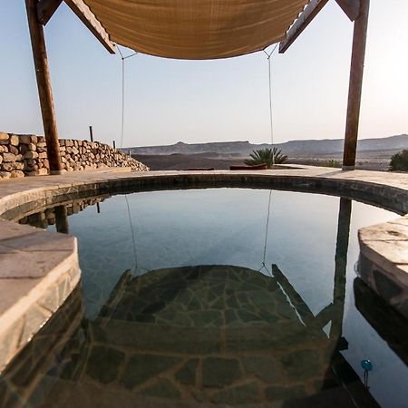 Arava Land Villa Tzukim Eksteriør billede